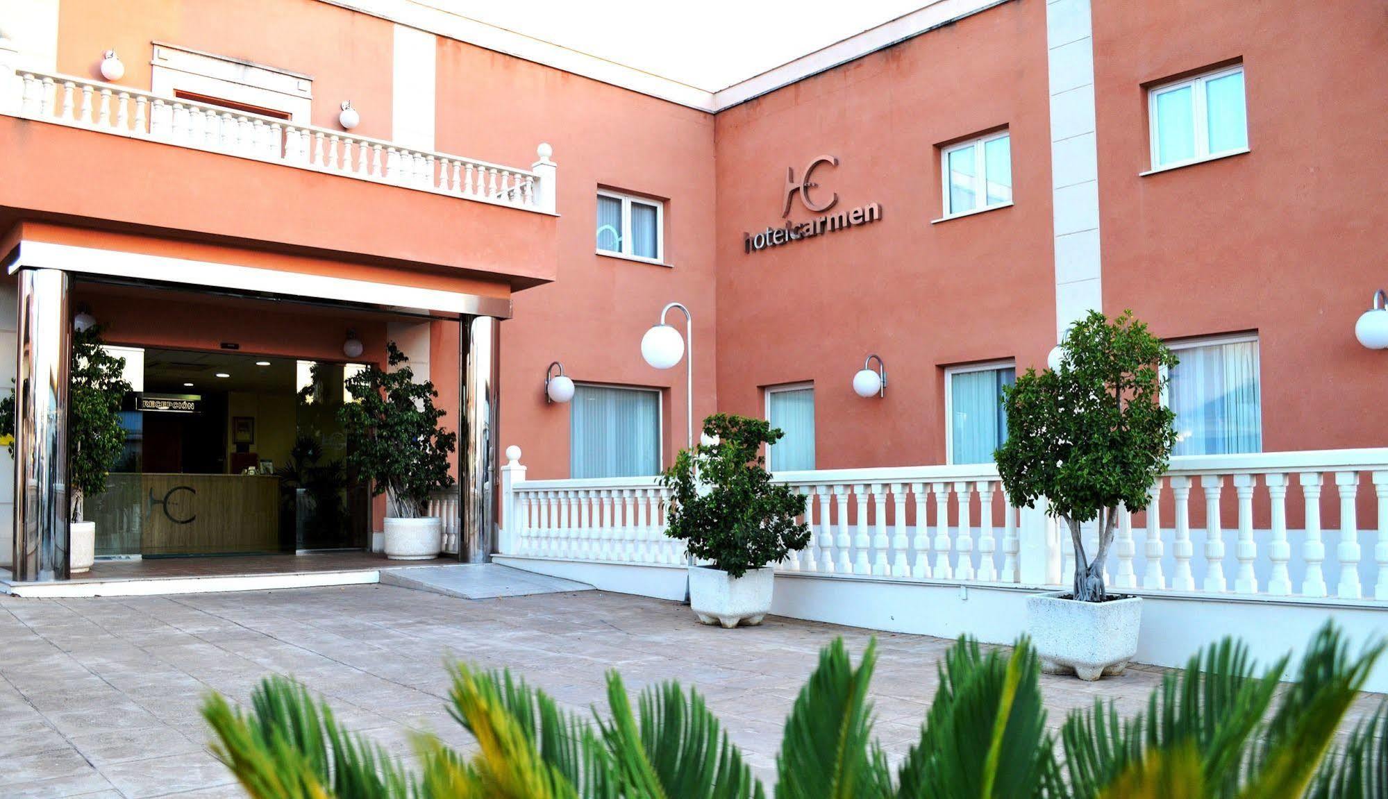 Hotel Carmen 3*